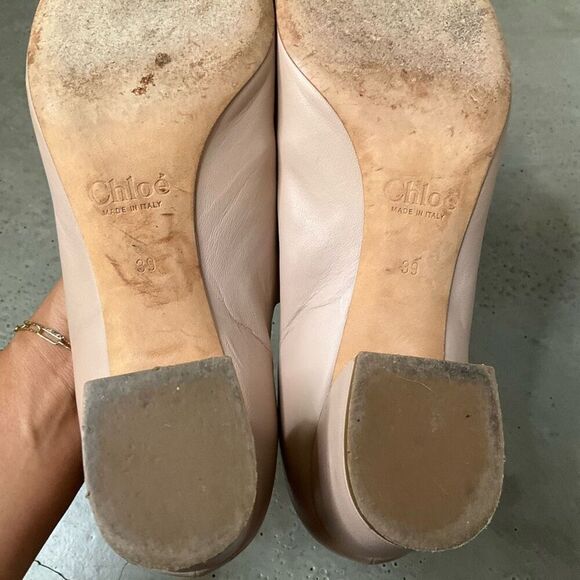 Chloé Leather Scalloped Accent Pumps - Picture 6 of 9